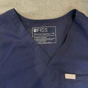 Figs Catarina One Pocket scrub top